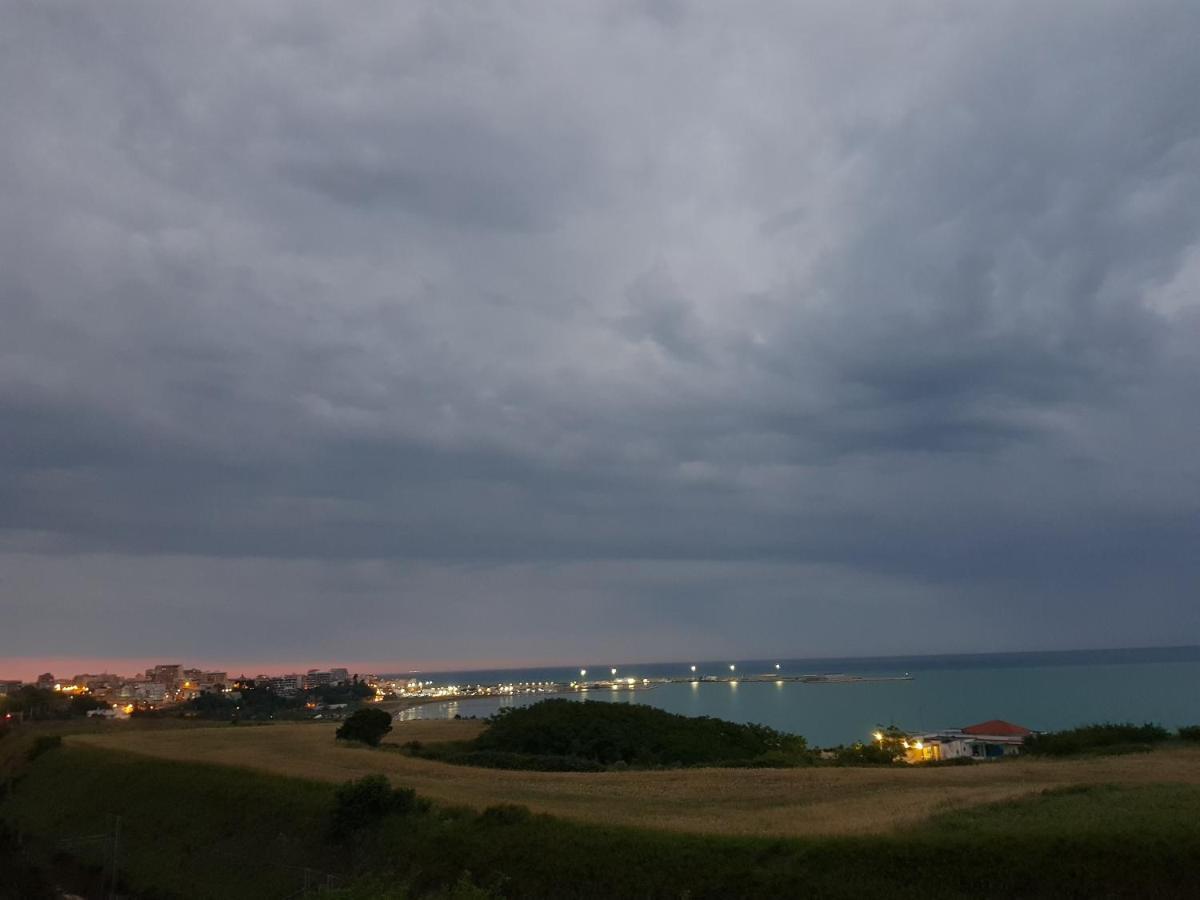 Alby Suite Termoli Eksteriør billede