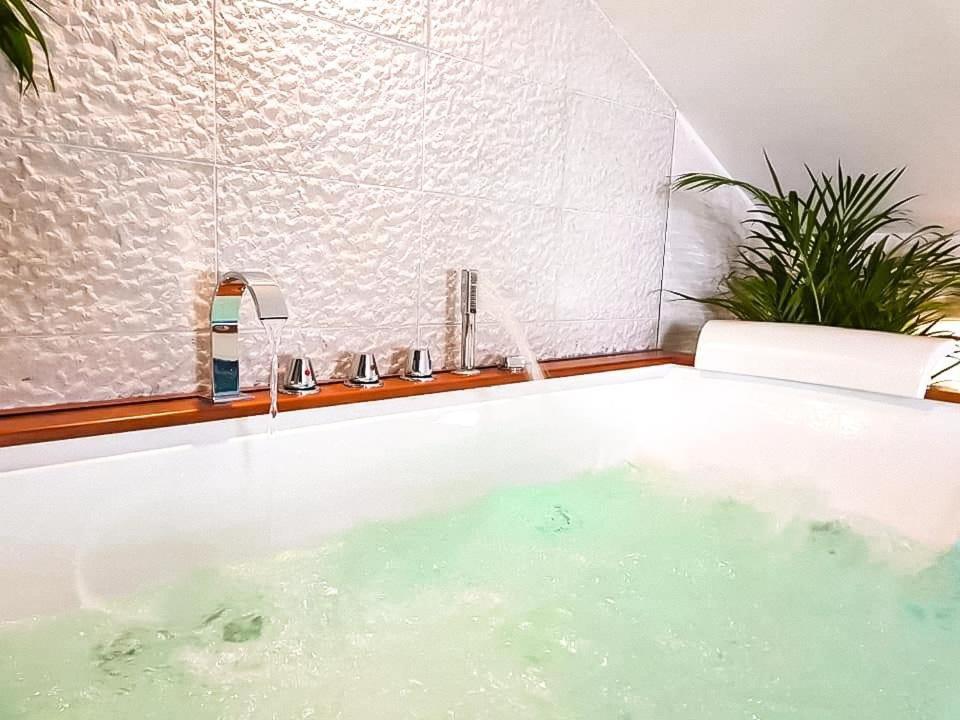 Alby Suite Termoli Eksteriør billede